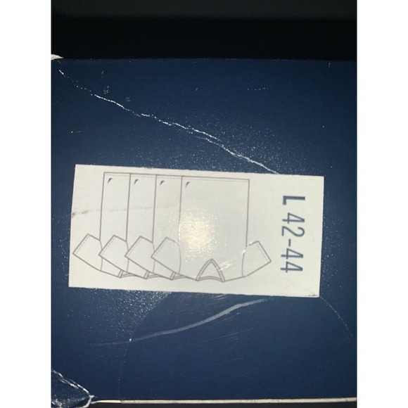 New Nautica  Mens White 4 Pack v‎ neck t shirts Large 42-44 - Picture 8 of 8